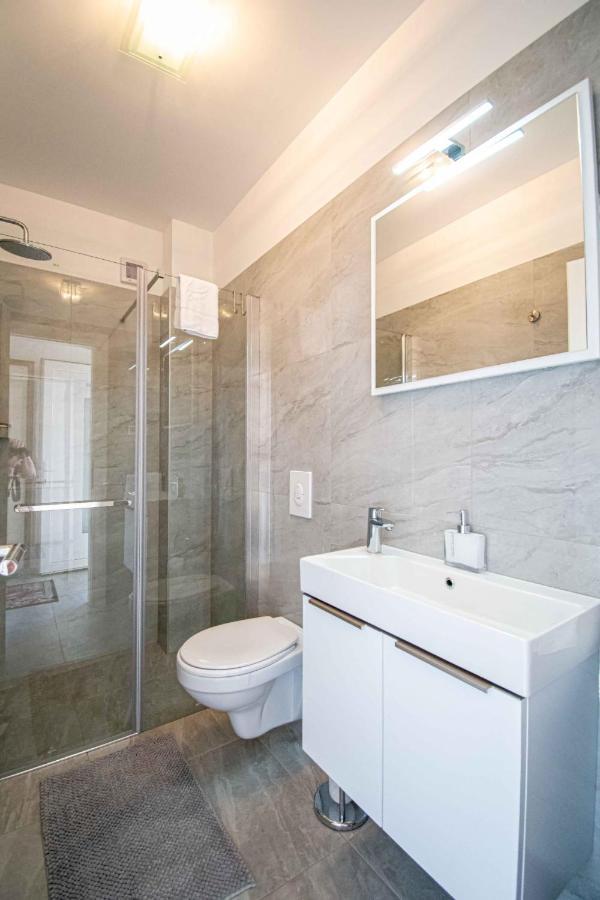 Luxury Apartment With Swimming Pool Ana Трогір Екстер'єр фото