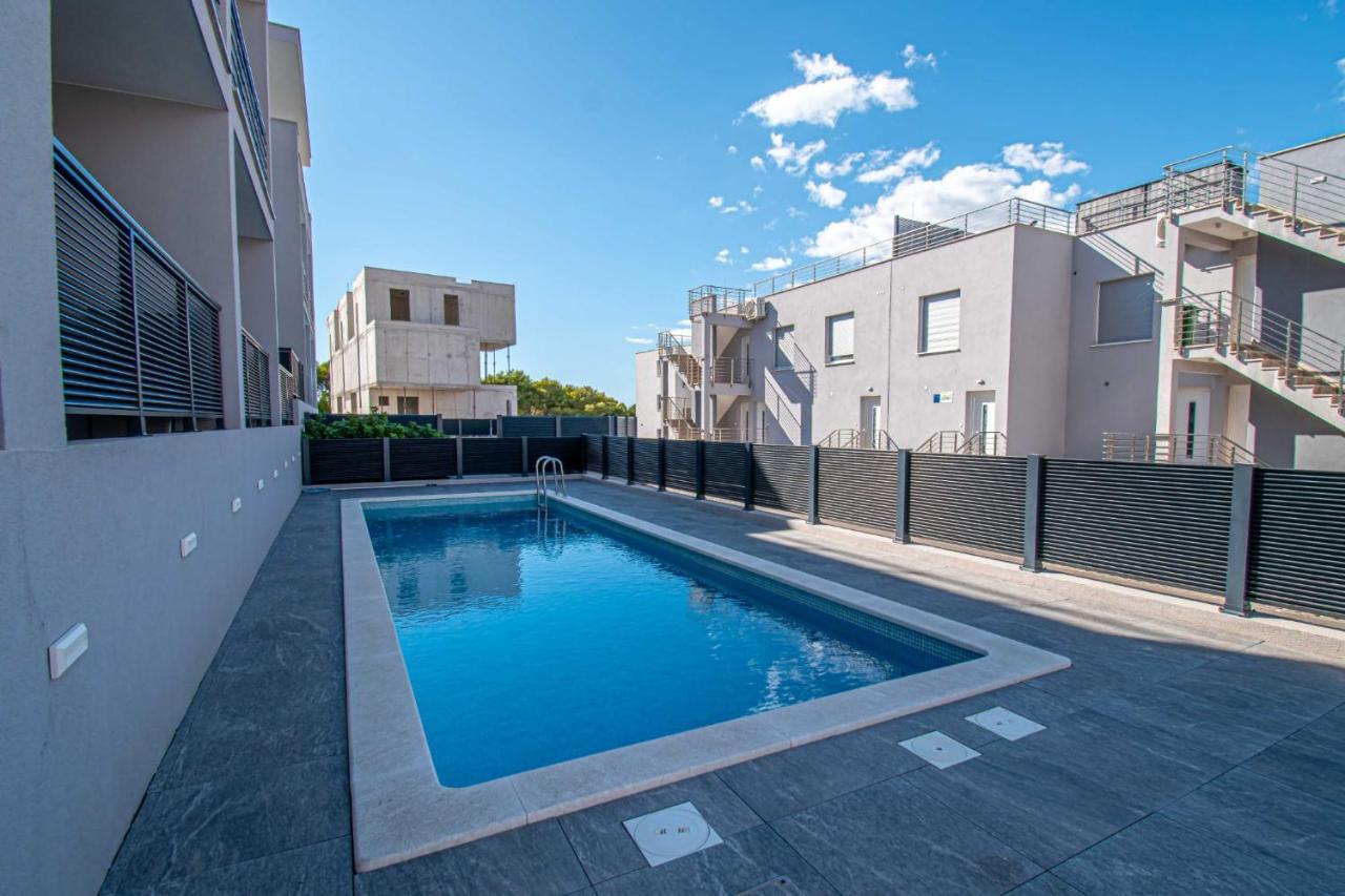 Luxury Apartment With Swimming Pool Ana Трогір Екстер'єр фото