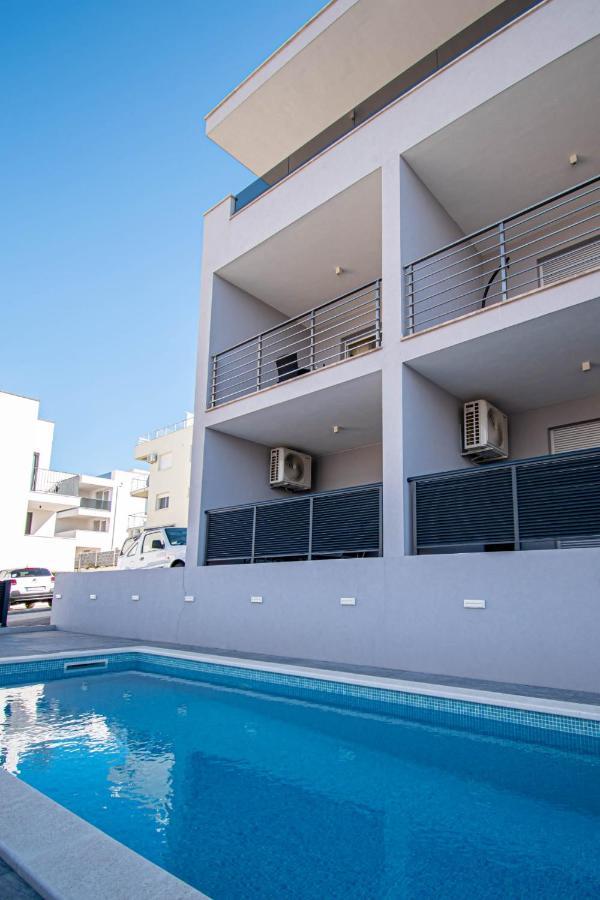 Luxury Apartment With Swimming Pool Ana Трогір Екстер'єр фото