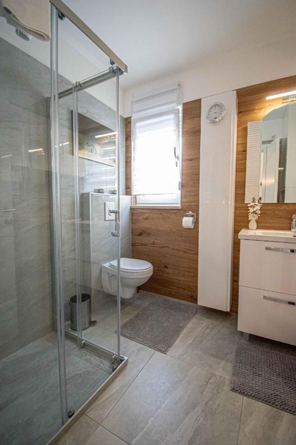 Luxury Apartment With Swimming Pool Ana Трогір Екстер'єр фото