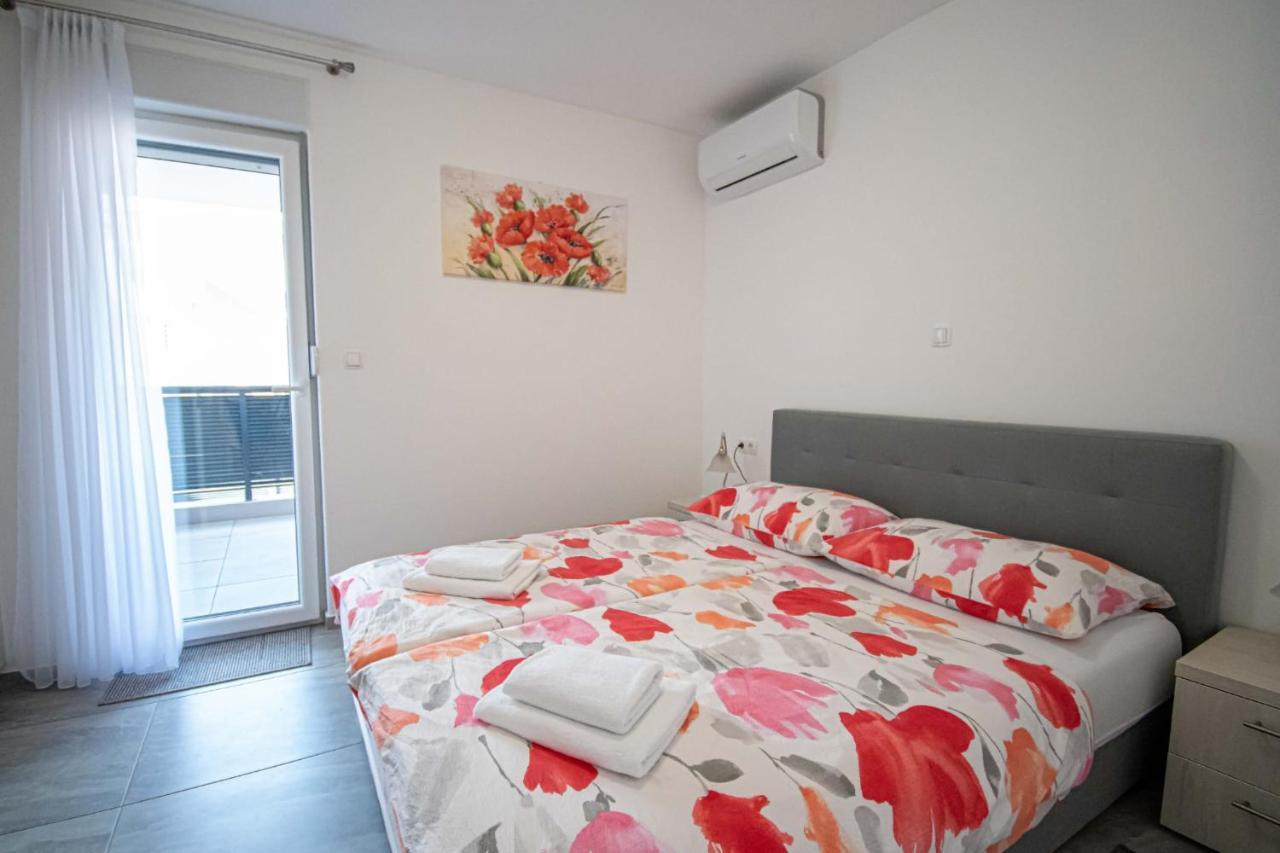 Luxury Apartment With Swimming Pool Ana Трогір Екстер'єр фото